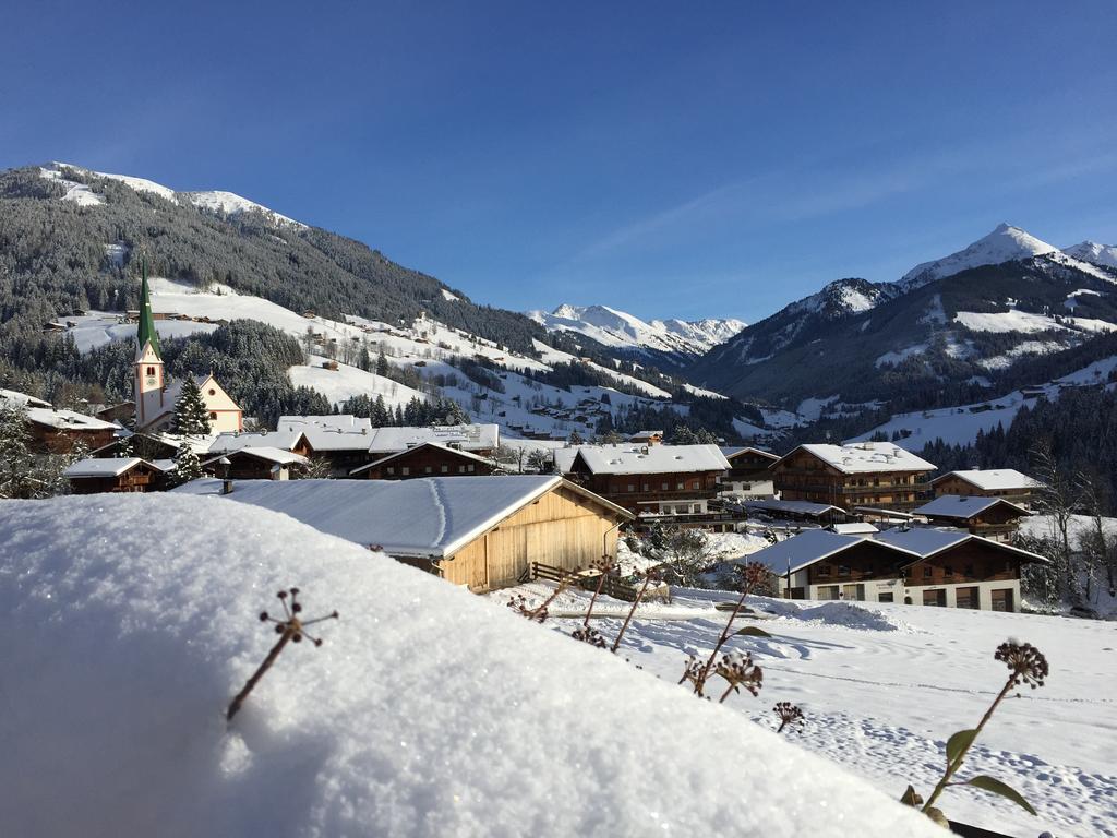 Das Alpbach Juwel Apartment ภายนอก รูปภาพ