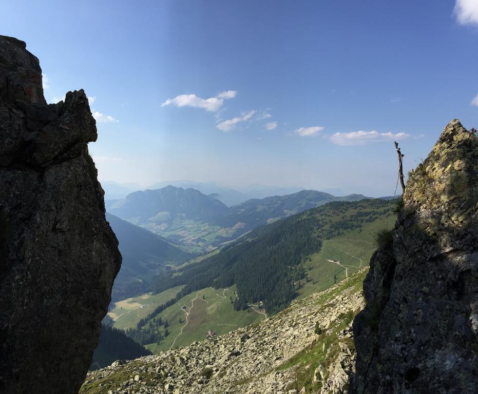 Das Alpbach Juwel Apartment ภายนอก รูปภาพ